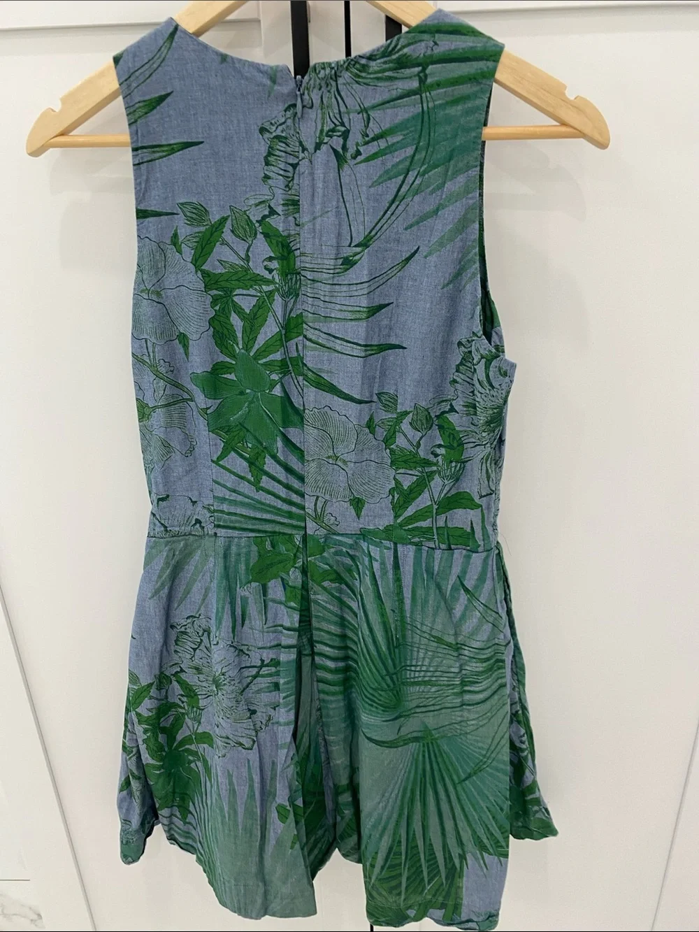 GAP Green Tropical-Print Sleeveless Mini Dress
